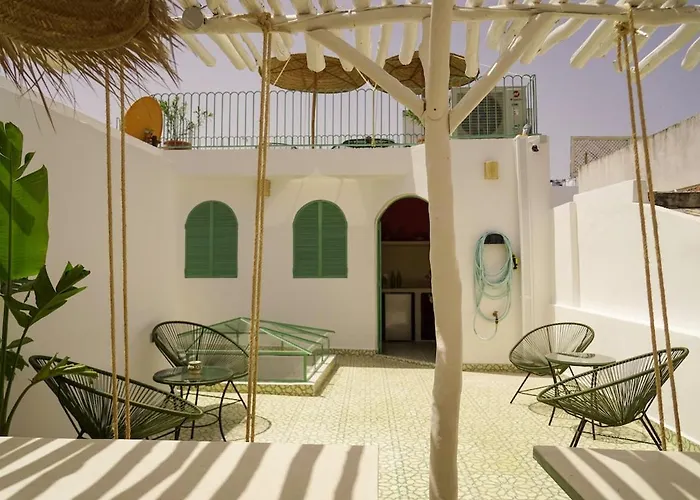 Riad Dar Lyabaiana Privatise, Climatise, Hammam ,Vue Mer